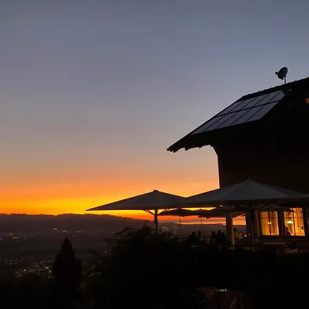 Hotel Dreiländerblick 3*